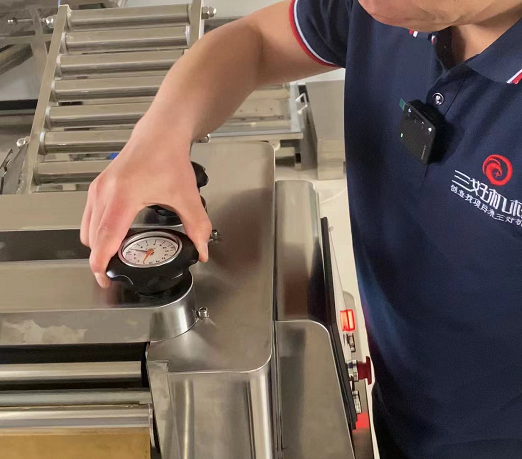 餃子機壓面棍設計