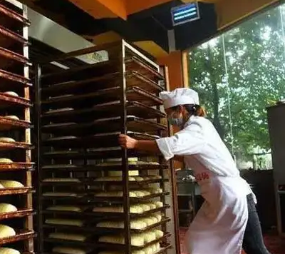 夫妻二人用多大的饅頭機(jī)開饅頭店？