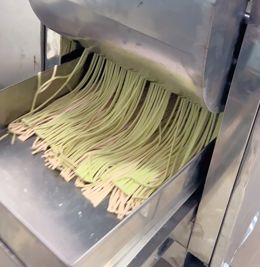 三好果蔬面條機